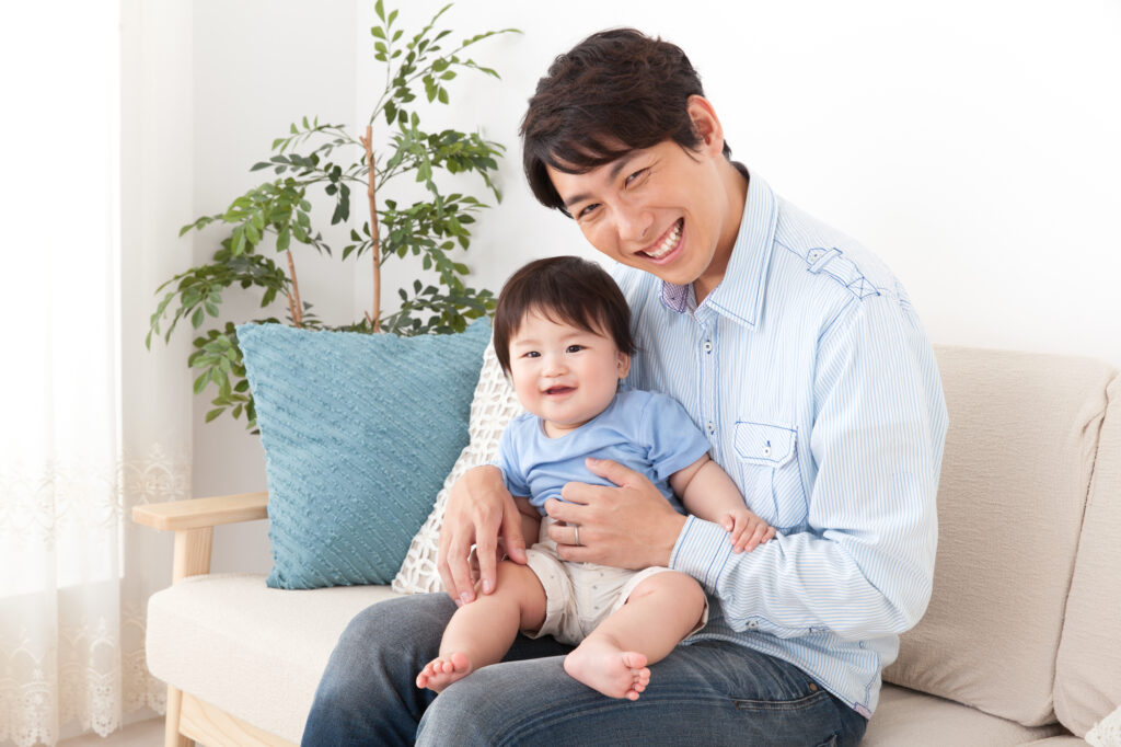 育休男性の写真